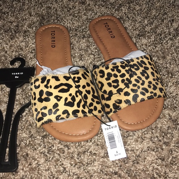 torrid leopard shoes